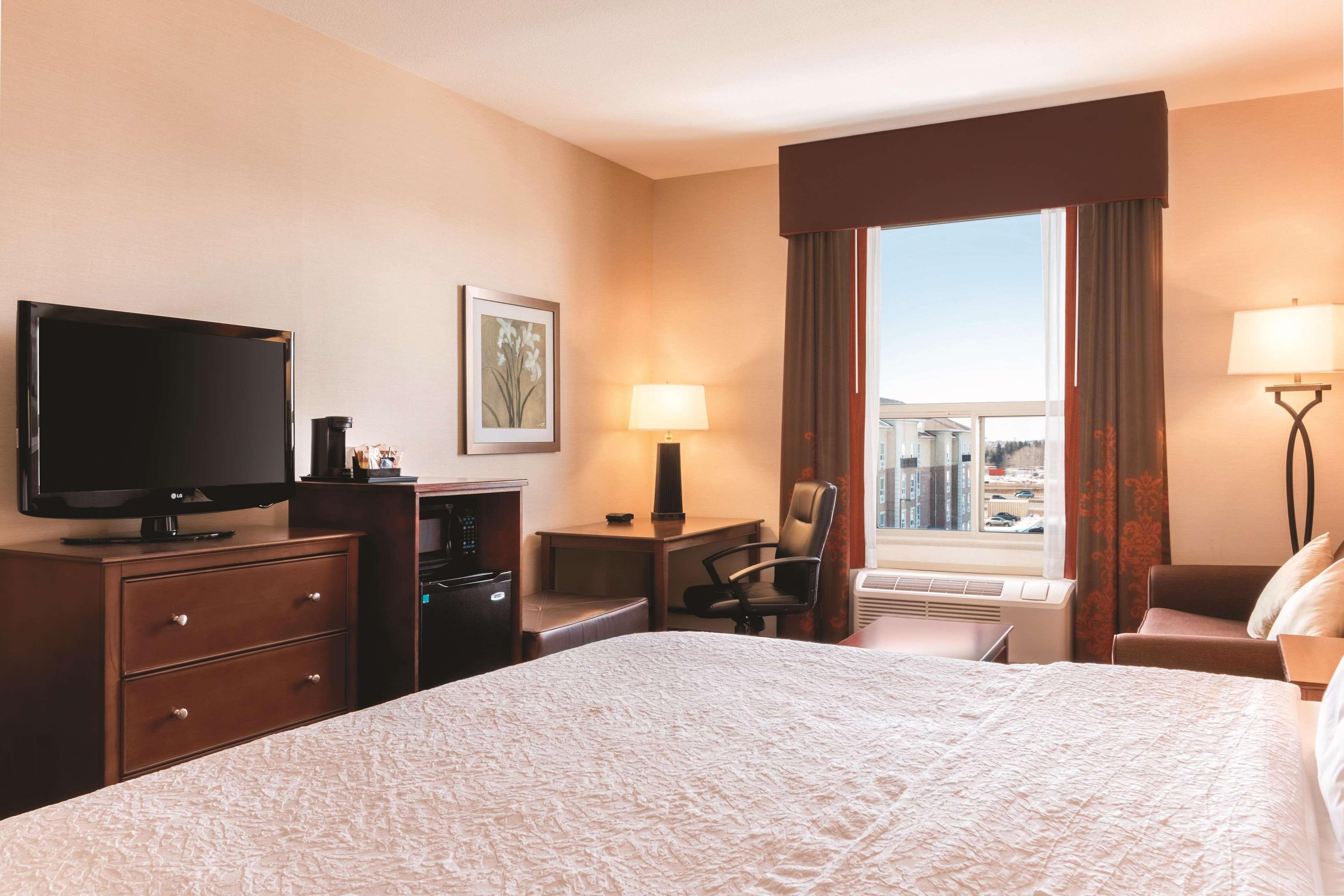 Hampton Inn By Hilton Edmonton South Exterior foto